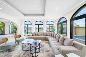 Villa Grande on Palm Jumeirah - 6 BR + kids room